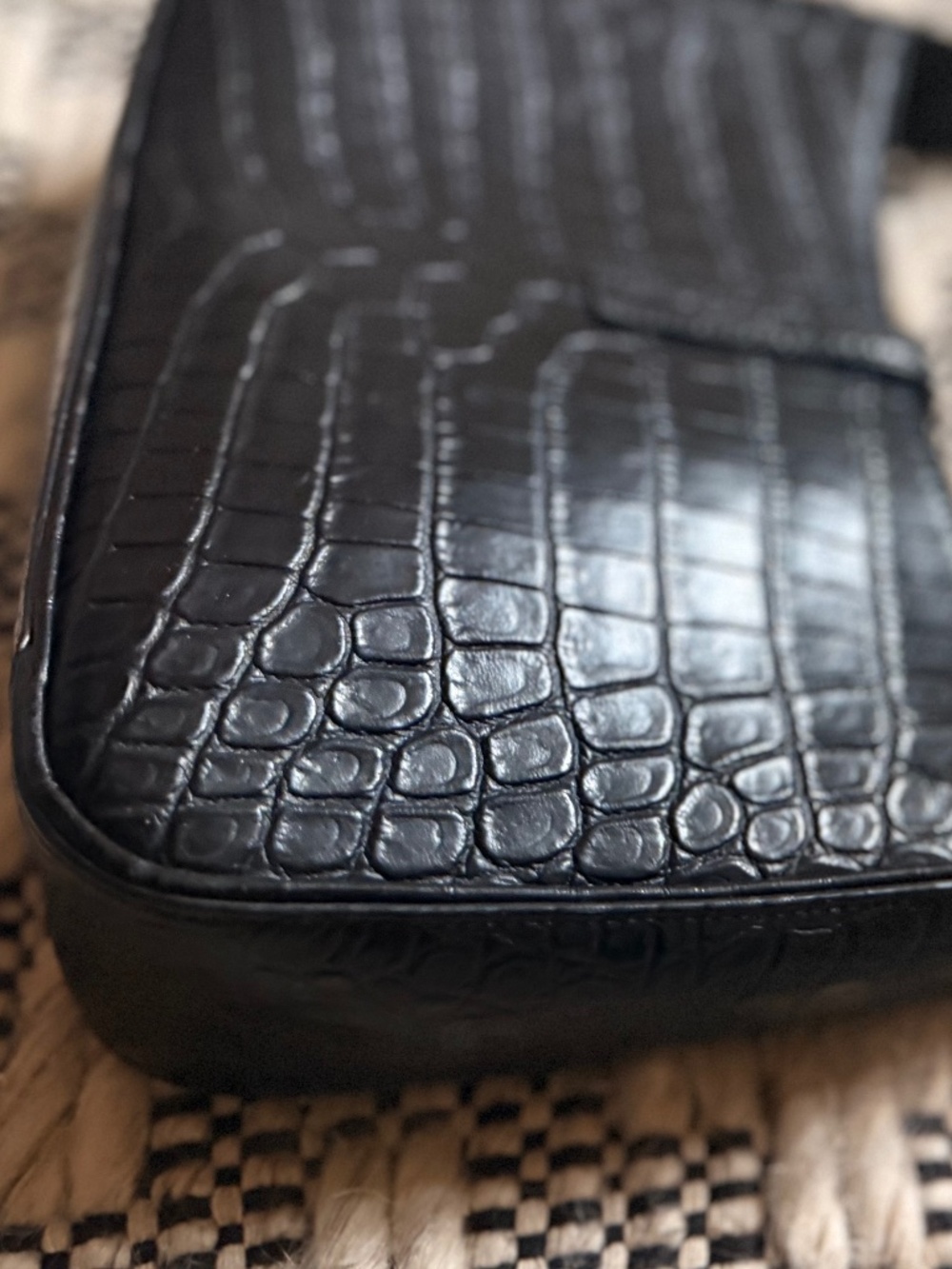 Saint Laurent Le 5 À 7 Shoulder Bag - Picture 8 of 8